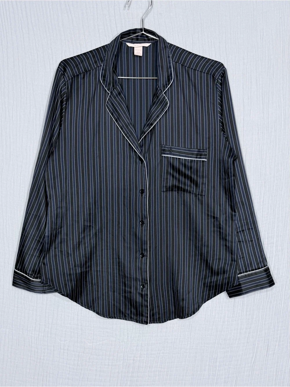 Victoria’s Secret Black Pinstripe Satin Pajama SET | Button Front | Size M